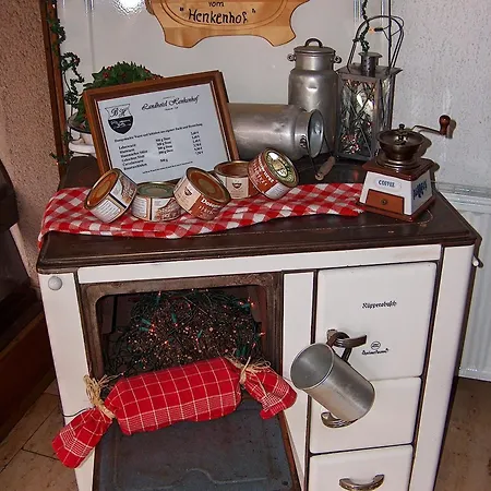Hotel Landhotel Henkenhof 3*